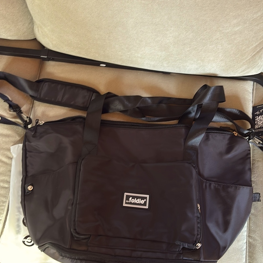 Foldie 4.0 Black tote bag nwt black